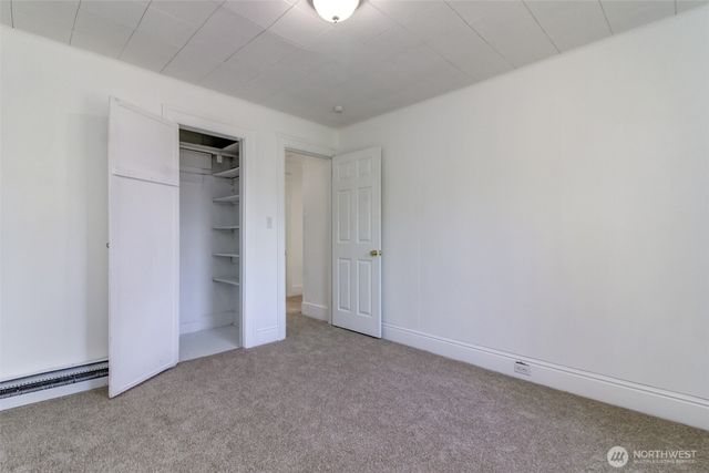 5637 S I Street, Tacoma, WA 98408