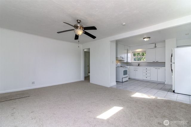 5637 S I Street, Tacoma, WA 98408