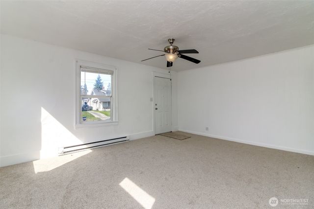 5637 S I Street, Tacoma, WA 98408