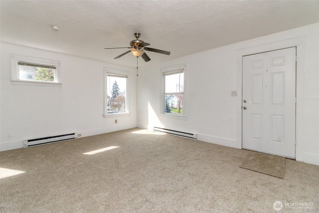 5637 S I Street, Tacoma, WA 98408