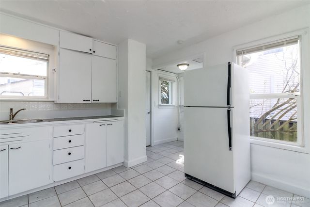 5637 S I Street, Tacoma, WA 98408