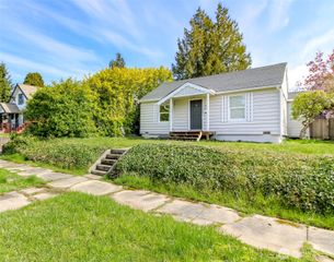 5637 S I Street, Tacoma, WA 98408