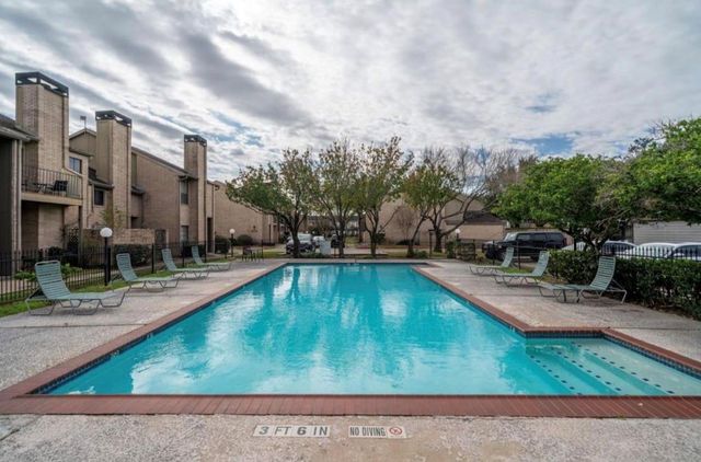 10811 Richmond Avenue 72, Houston, TX 77042