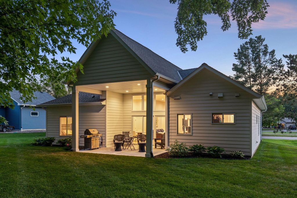 1105 Creekside Crossing, Stillwater, MN 55082 — photo 4