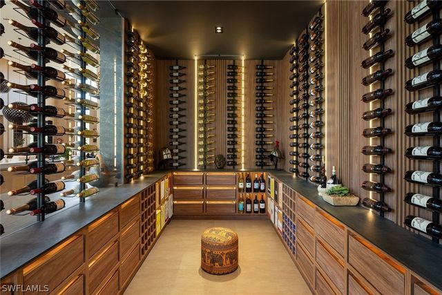 6616 Trail BLVD, Naples, FL 34108