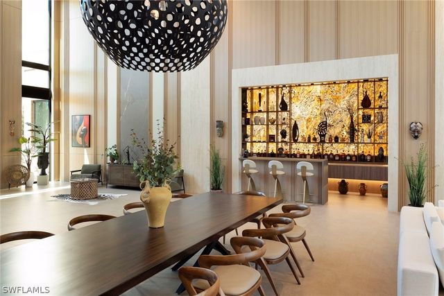 6616 Trail BLVD, Naples, FL 34108