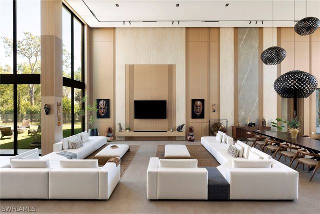 6616 Trail BLVD, Naples, FL 34108