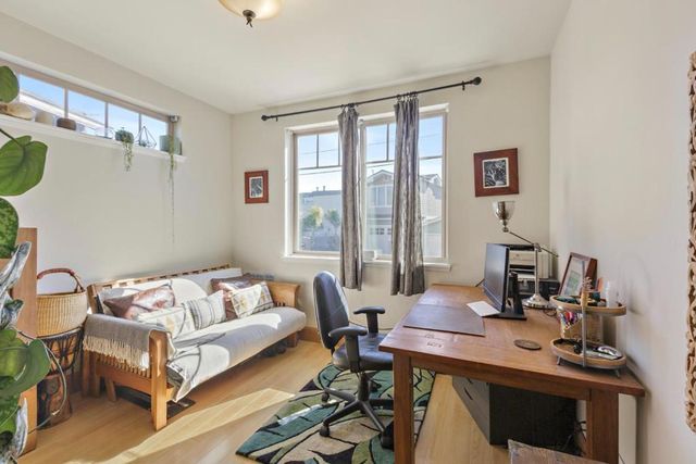 2870 Chesterfield Drive, Santa Cruz, CA 95062