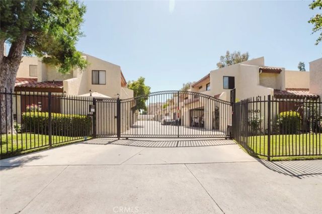 8740 Willis Avenue 6, Panorama City, CA 91402