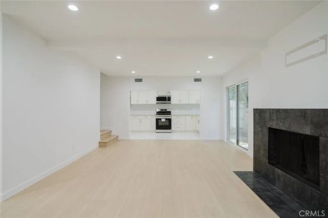 8740 Willis Avenue 6, Panorama City, CA 91402