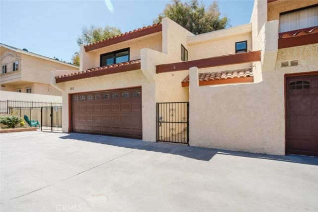8740 Willis Avenue 6, Panorama City, CA 91402