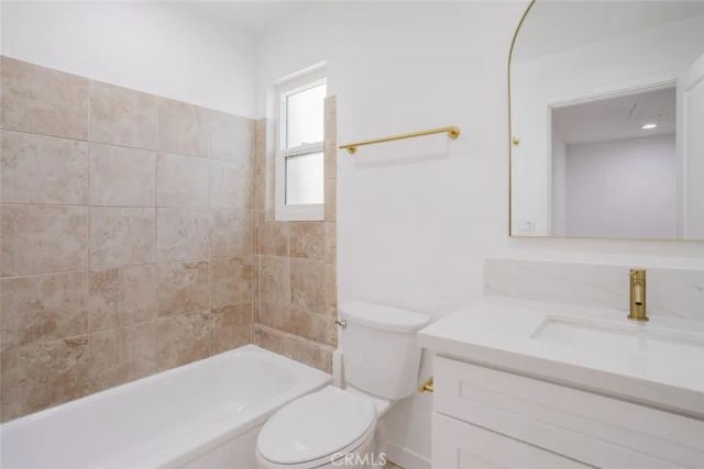 8740 Willis Avenue 6, Panorama City, CA 91402