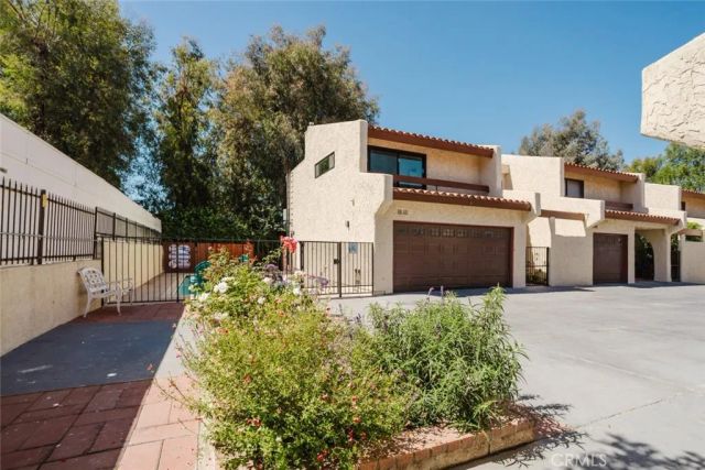 8740 Willis Avenue 6, Panorama City, CA 91402