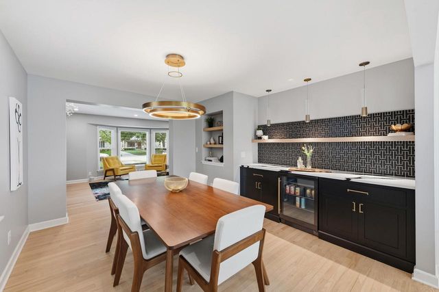 5973 N Bay Ridge AVENUE, Whitefish Bay, WI 53217