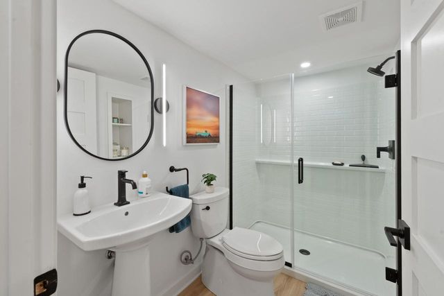 5973 N Bay Ridge AVENUE, Whitefish Bay, WI 53217