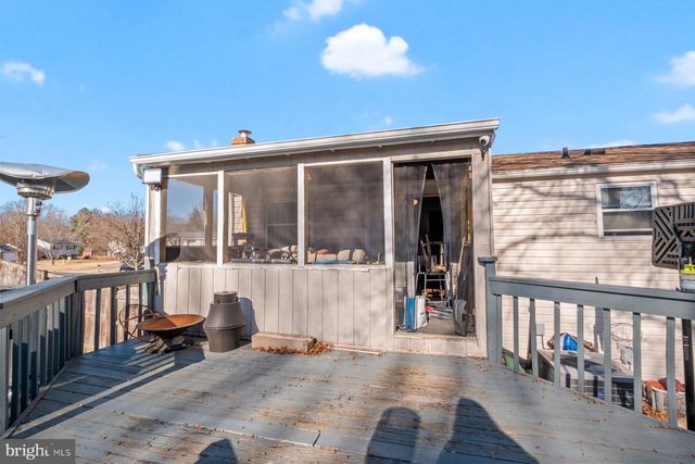 10233 BRIARWOOD PL, Waldorf, MD 20601