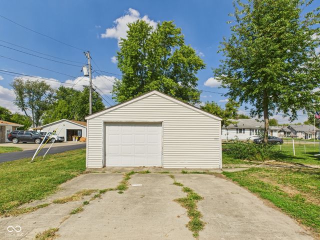 3741 Forrest Terrace, Anderson, IN 46013