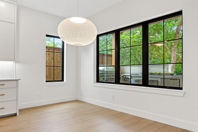 6446 Lange Circle, Dallas, TX 75214