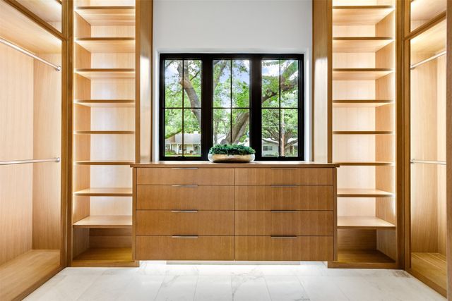 6446 Lange Circle, Dallas, TX 75214