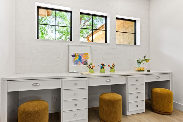 6446 Lange Circle, Dallas, TX 75214