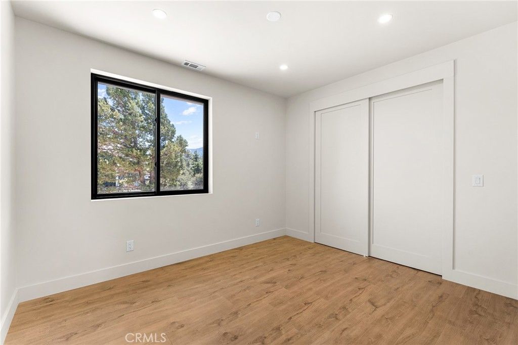 Image 49 of property listing at 506 Woodbridge Drive, Big Bear City, CA 92314