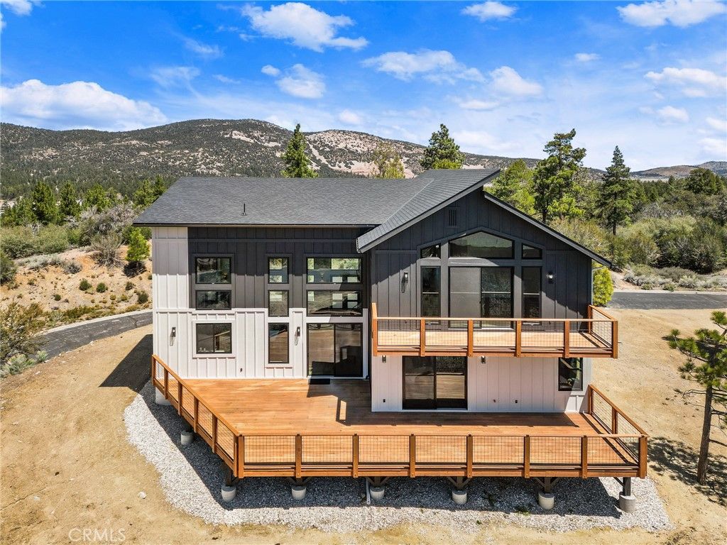 Image 60 of property listing at 506 Woodbridge Drive, Big Bear City, CA 92314