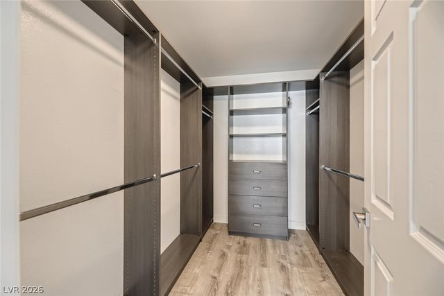 2153 Jasper Bluff Street 201, Las Vegas, NV 89117