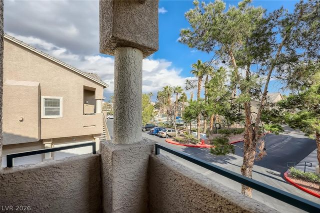 2153 Jasper Bluff Street 201, Las Vegas, NV 89117