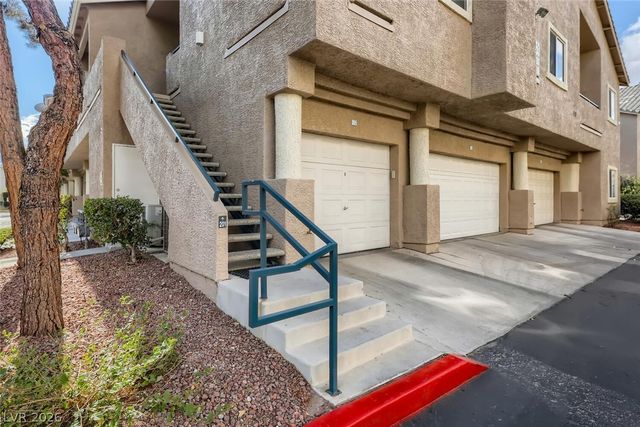 2153 Jasper Bluff Street 201, Las Vegas, NV 89117