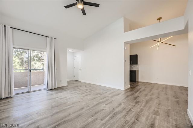 2153 Jasper Bluff Street 201, Las Vegas, NV 89117