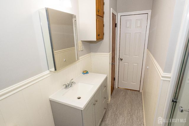 503 Woodland Avenue, Sayreville, NJ 08879