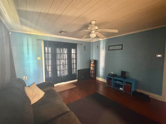 422 Justin St, Lockport, LA 70394