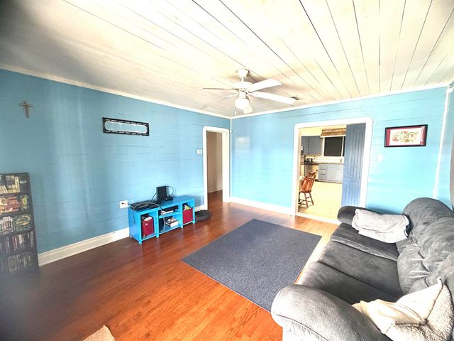 422 Justin St, Lockport, LA 70394