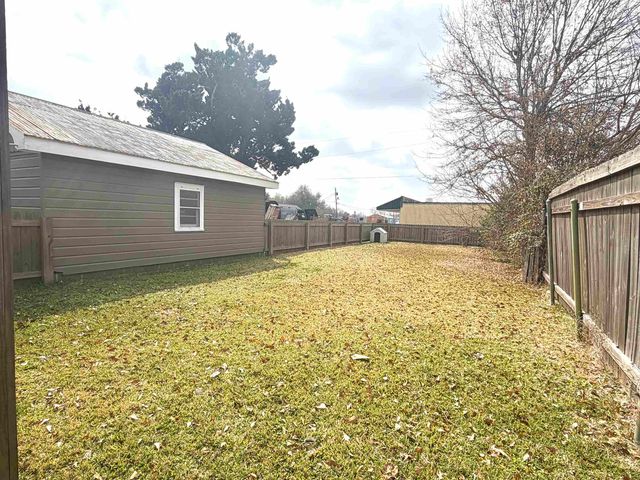 422 Justin St, Lockport, LA 70394