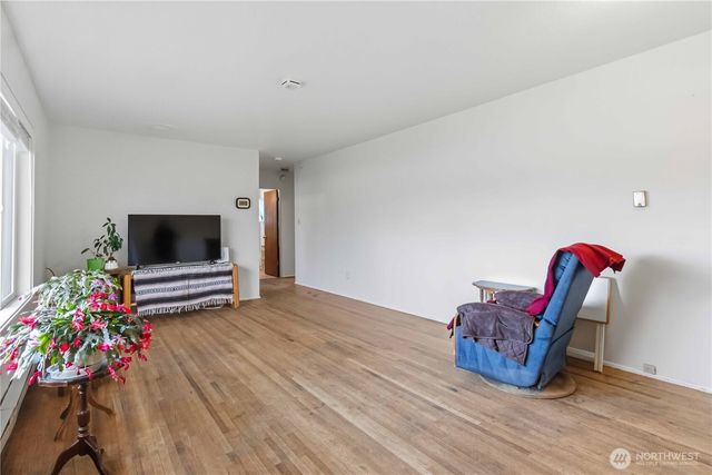 2947 Douglas St, Longview, WA 98632