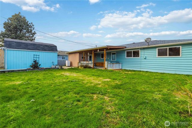 2947 Douglas St, Longview, WA 98632