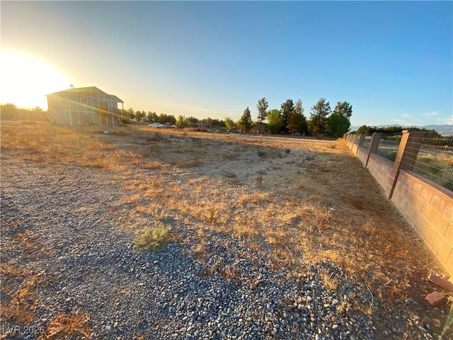 4910 Elizabeth Street, Pahrump, NV 89048