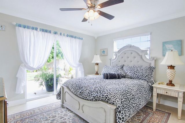 19185 SE Homewood Avenue, Jupiter, FL 33469