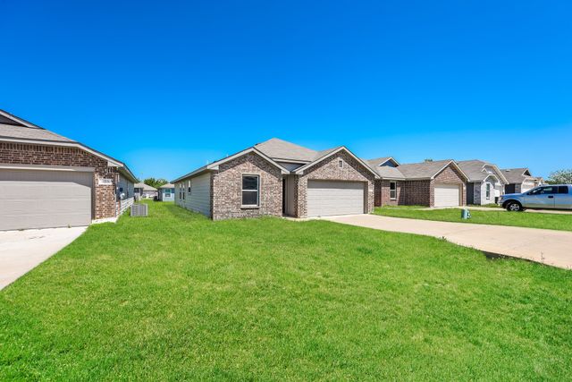 427 Shorty Street, Mabank, TX 75147
