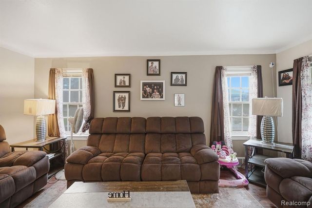 11421 Engleside Street, Detroit, MI 48205