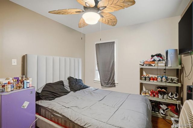 11421 Engleside Street, Detroit, MI 48205