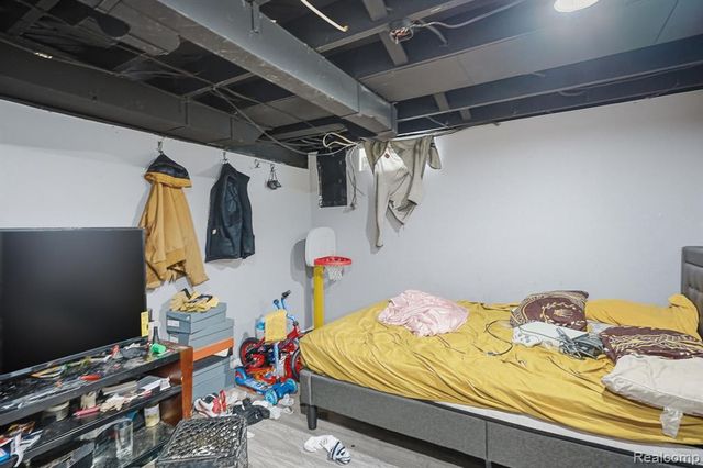 11421 Engleside Street, Detroit, MI 48205