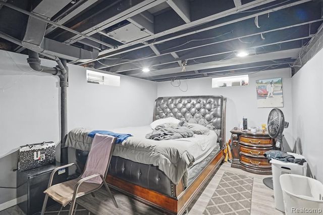 11421 Engleside Street, Detroit, MI 48205