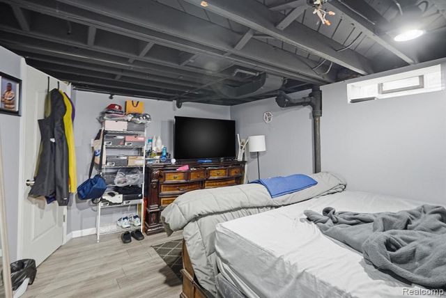 11421 Engleside Street, Detroit, MI 48205