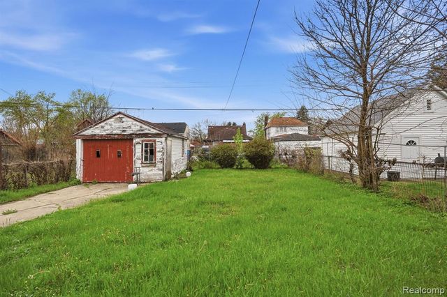 11421 Engleside Street, Detroit, MI 48205