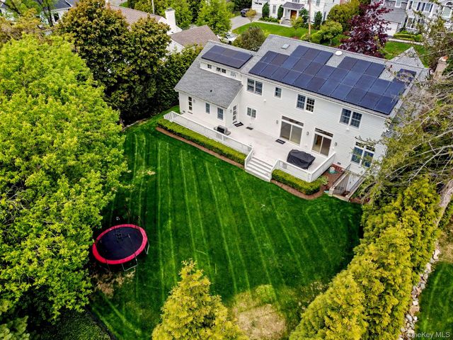 14 Windmill Lane, Scarsdale, NY 10583