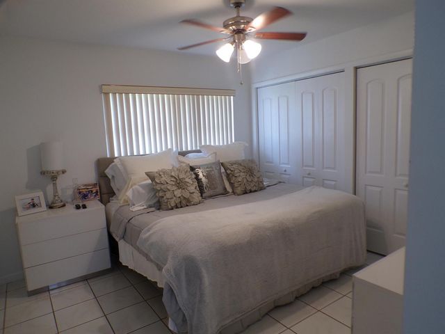 2965 Crosley Drive W B, West Palm Beach, FL 33415
