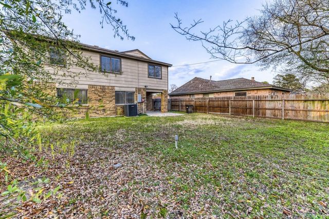 9727 Orangevale Drive, Spring, TX 77379