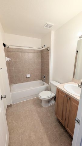 6716 Old Farm Trail, Boynton Beach, FL 33437