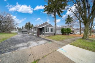 328 Adams Street, Jackson City, MI 49202